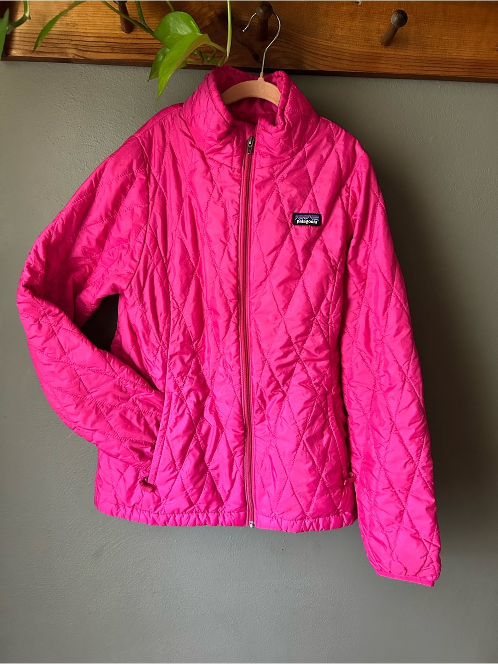 Girls Patagonia Nano Puff Puffer Jacket 14 XL Hot Pink Quilted Lightweight Coat